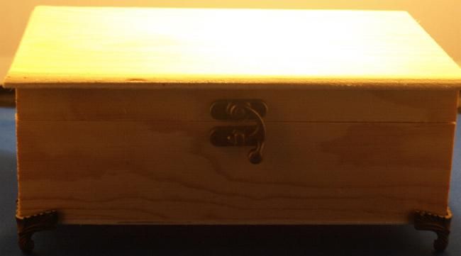 Boîte à bijoux en bois 220 mm x 140 mm x 80 mm