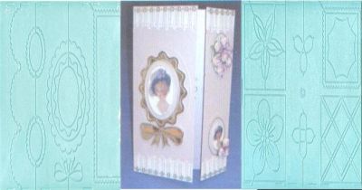Plaque embossage motif fleurs