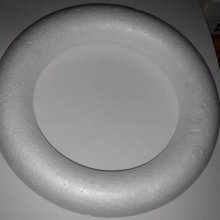 Couronne  polystyrène 17 cm 