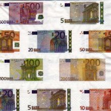 Serviette papier Money Euro 33 cm X 33 cm 3 plis